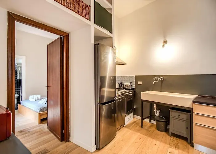 Casa Alessandria Piazza Fiume * Rzym